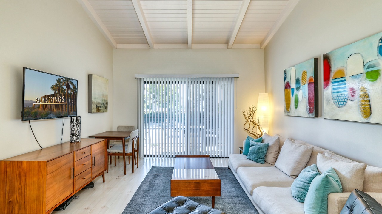 Photo of Livingroom in Sunrise Vista Chino