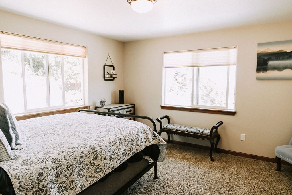 Photo of Bedroom in Ashland