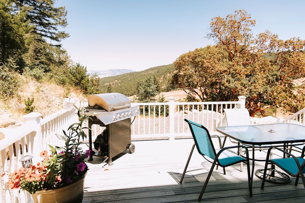 Photo of Outdoor in Ashland