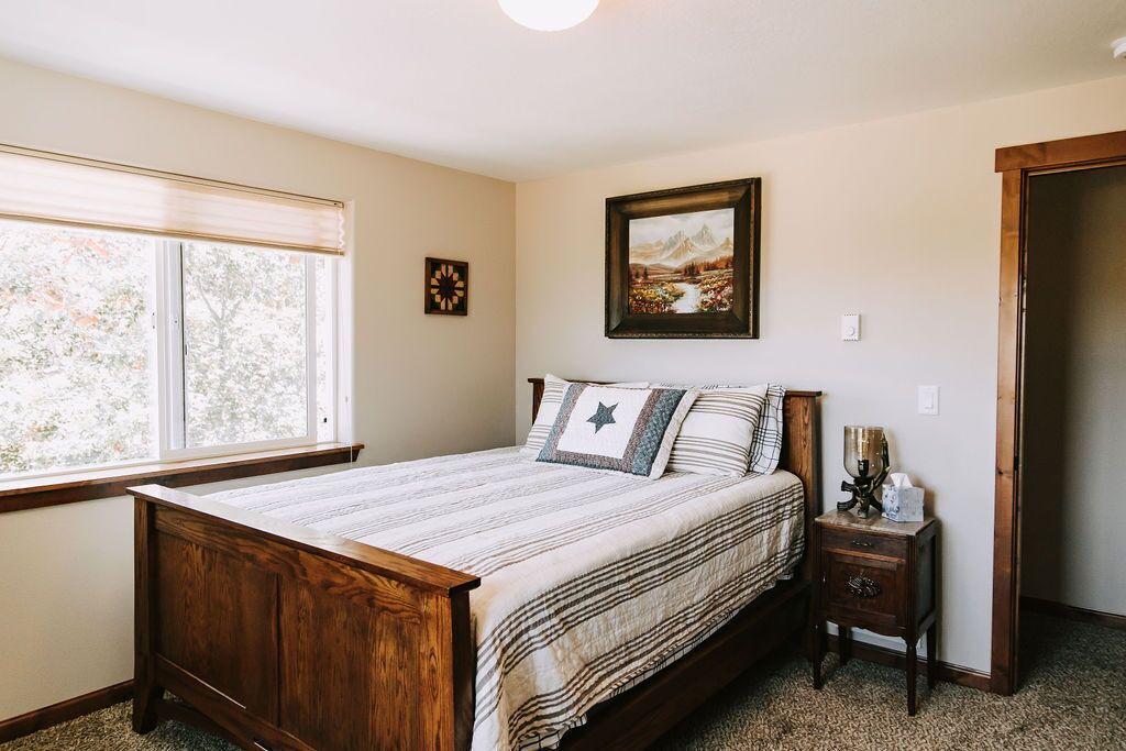 Photo of Bedroom in Ashland