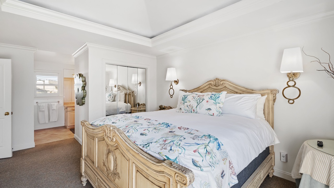 Photo of Bedroom in Downtown