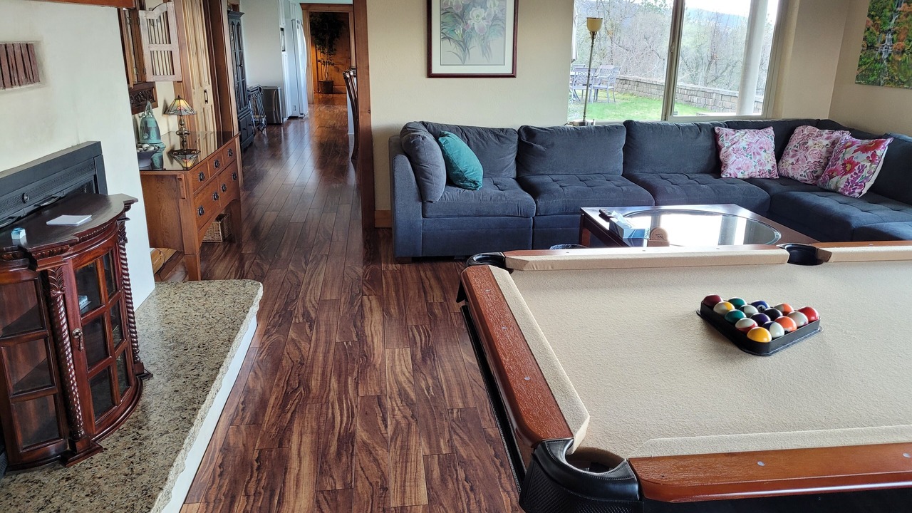 Photo of Livingroom in Ashland