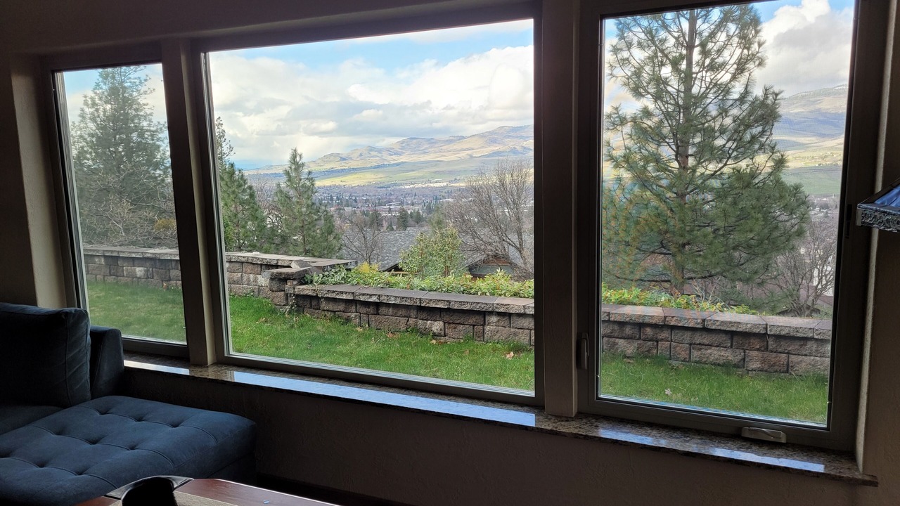 Photo of Bedroom in Ashland