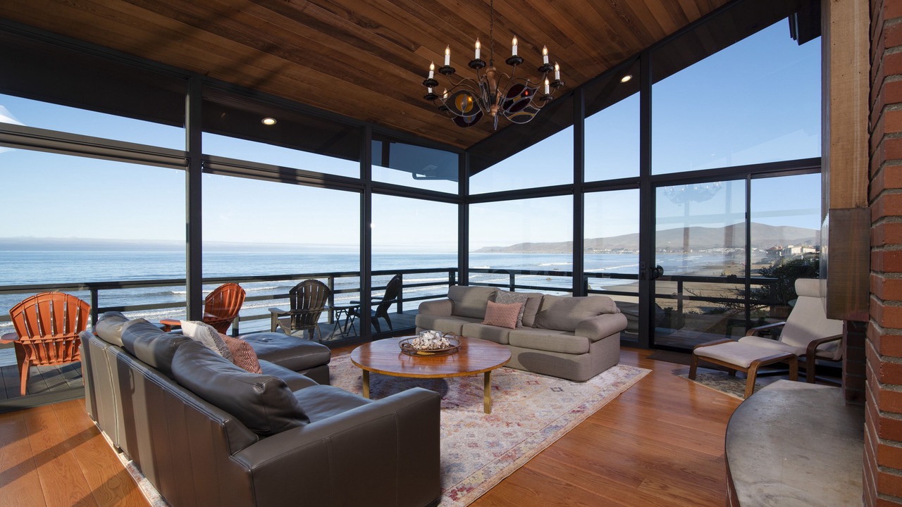 Photo of Livingroom in Cayucos