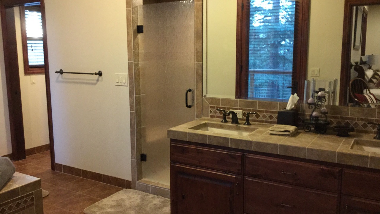 Photo of Bathroom in Shaver Lake