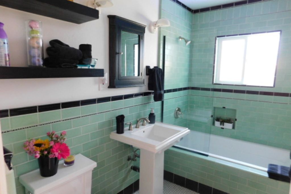 Photo of Bathroom in South Park
