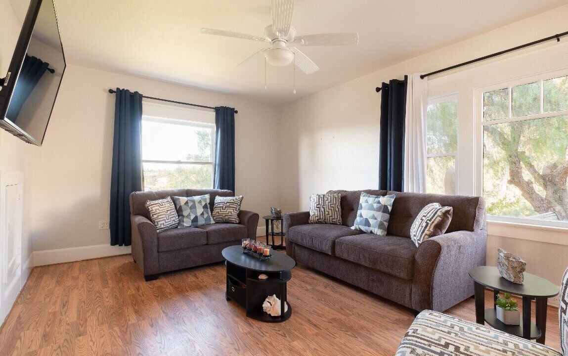 Photo of Livingroom in Park West