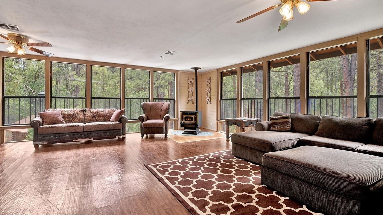 Photo of Livingroom in Prescott