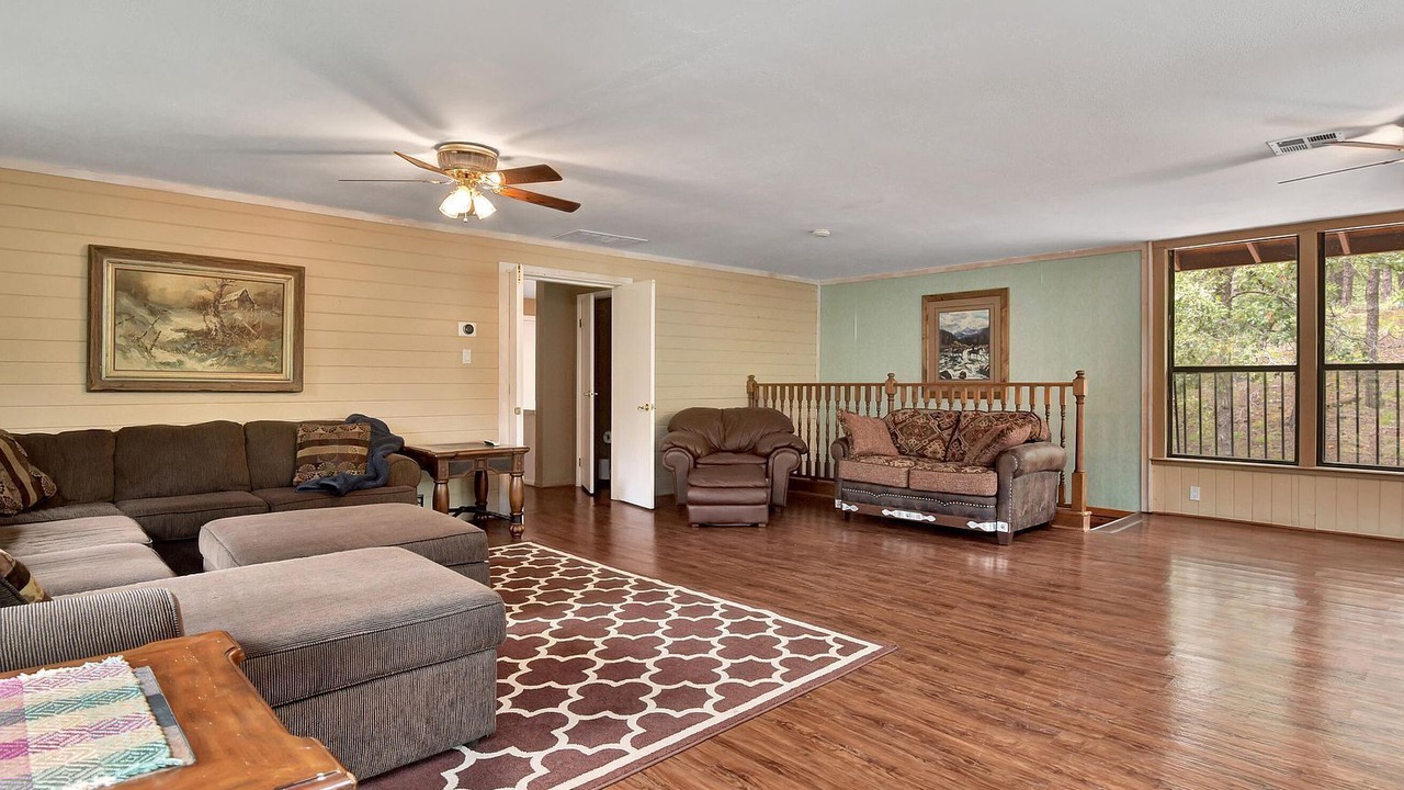 Photo of Livingroom in Prescott