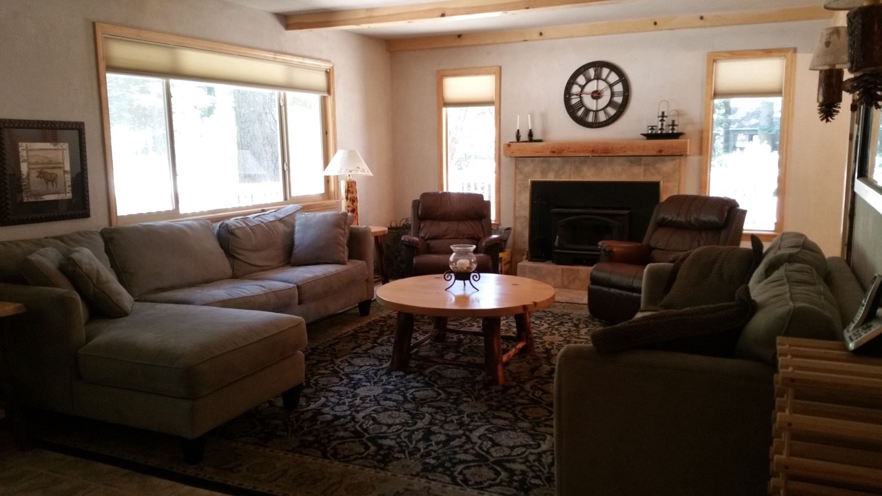 Photo of Livingroom in Pinecrest