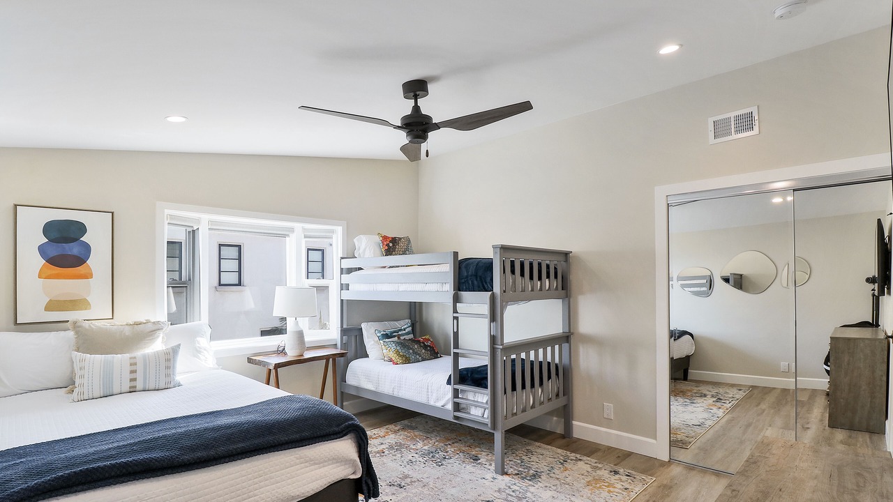 Photo of Bedroom in West Newport