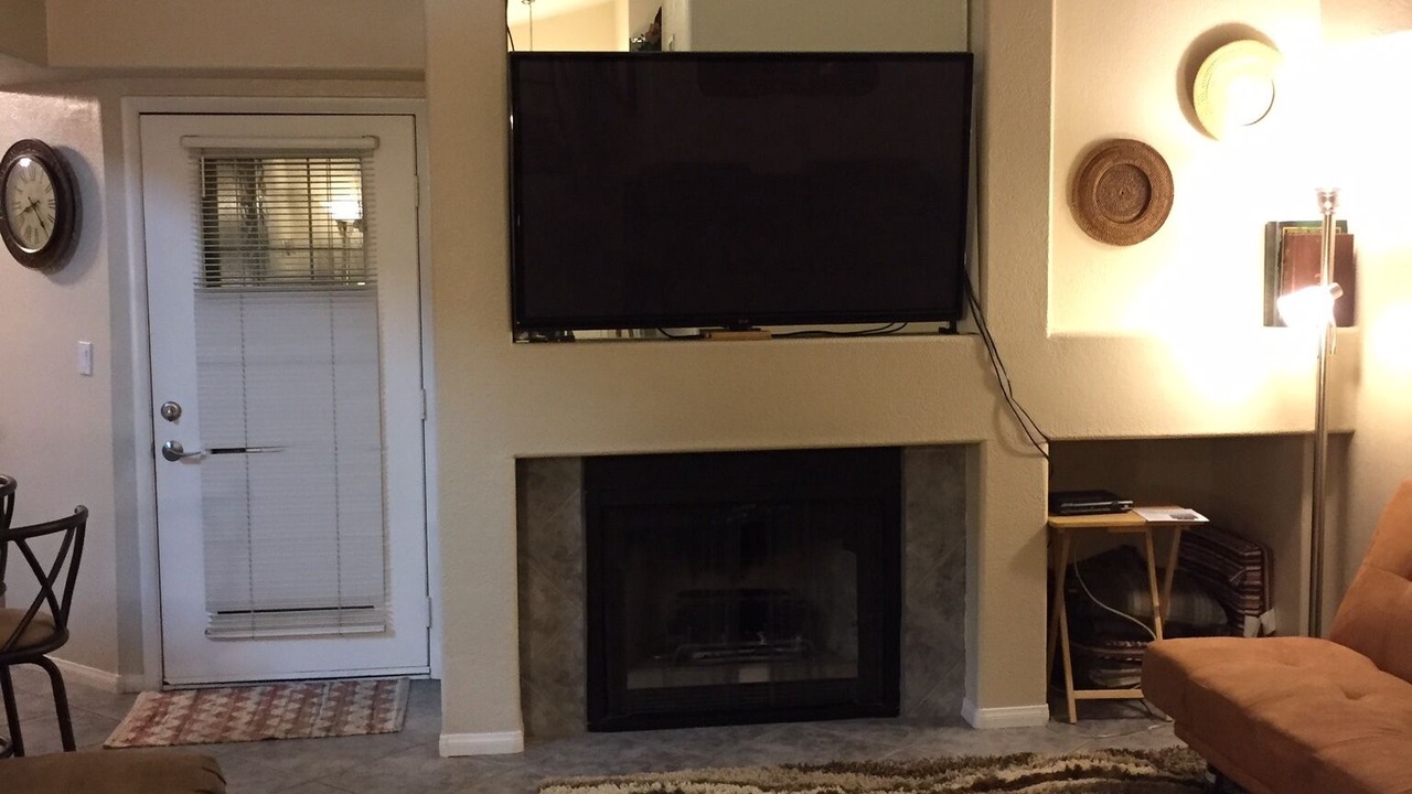 Photo of Livingroom in Green Valley North