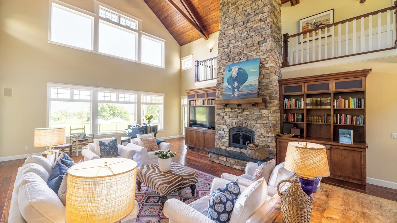 Photo of Livingroom in San Luis Obispo