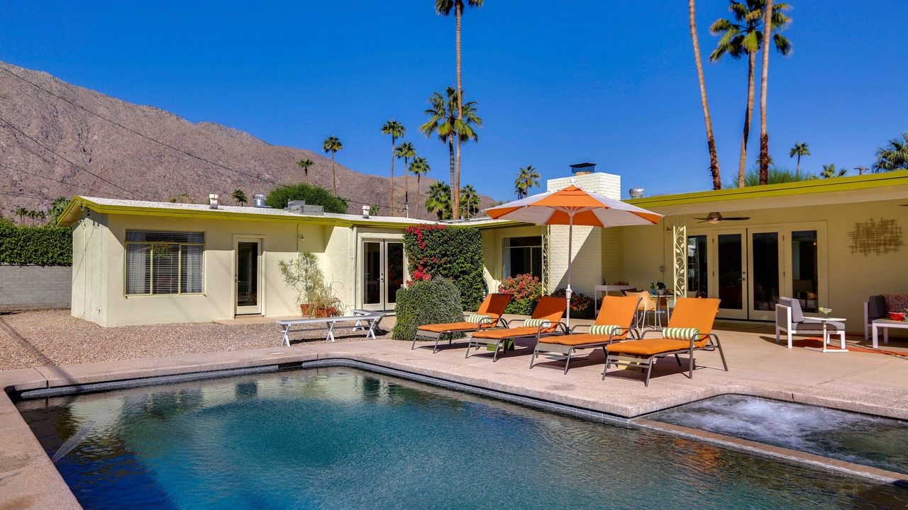 Photo of Outdoor in Tahquitz River Estates