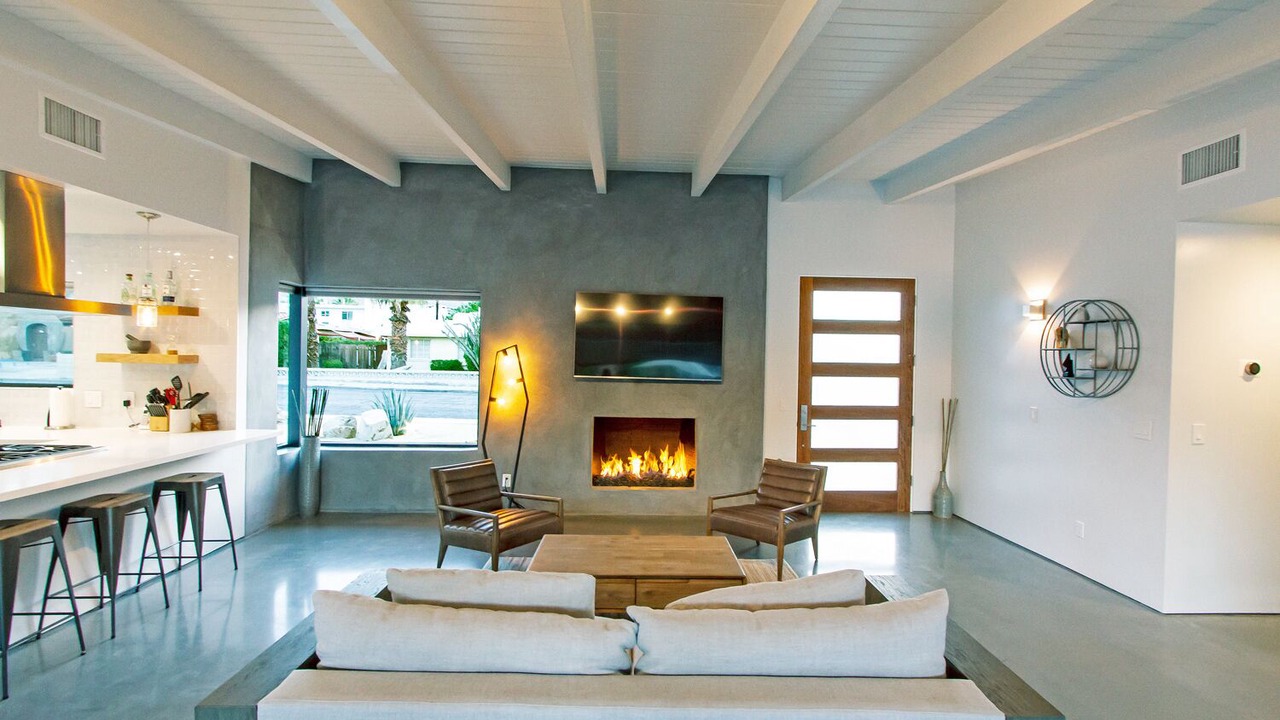 Photo of Livingroom in Deep Well Ranch