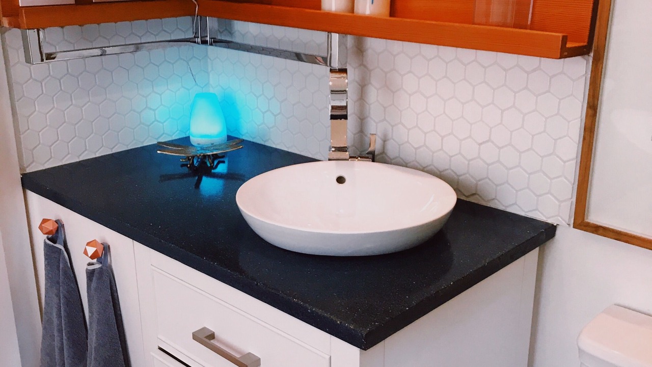 Photo of Bathroom in Baywood Park