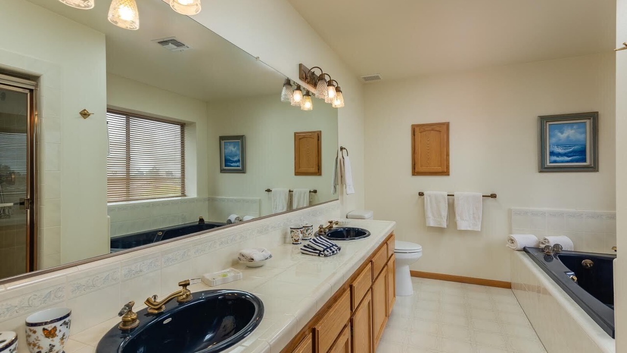 Photo of Bathroom in Arroyo Grande
