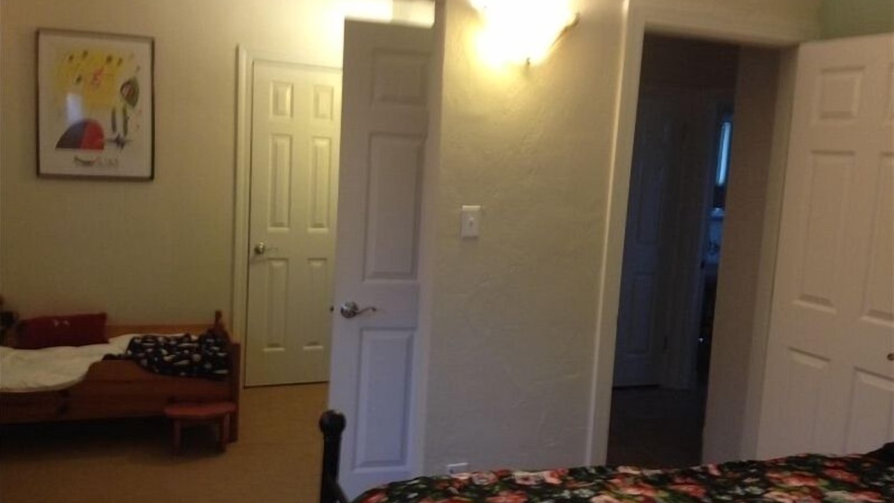 Photo of Bedroom in Geyserville