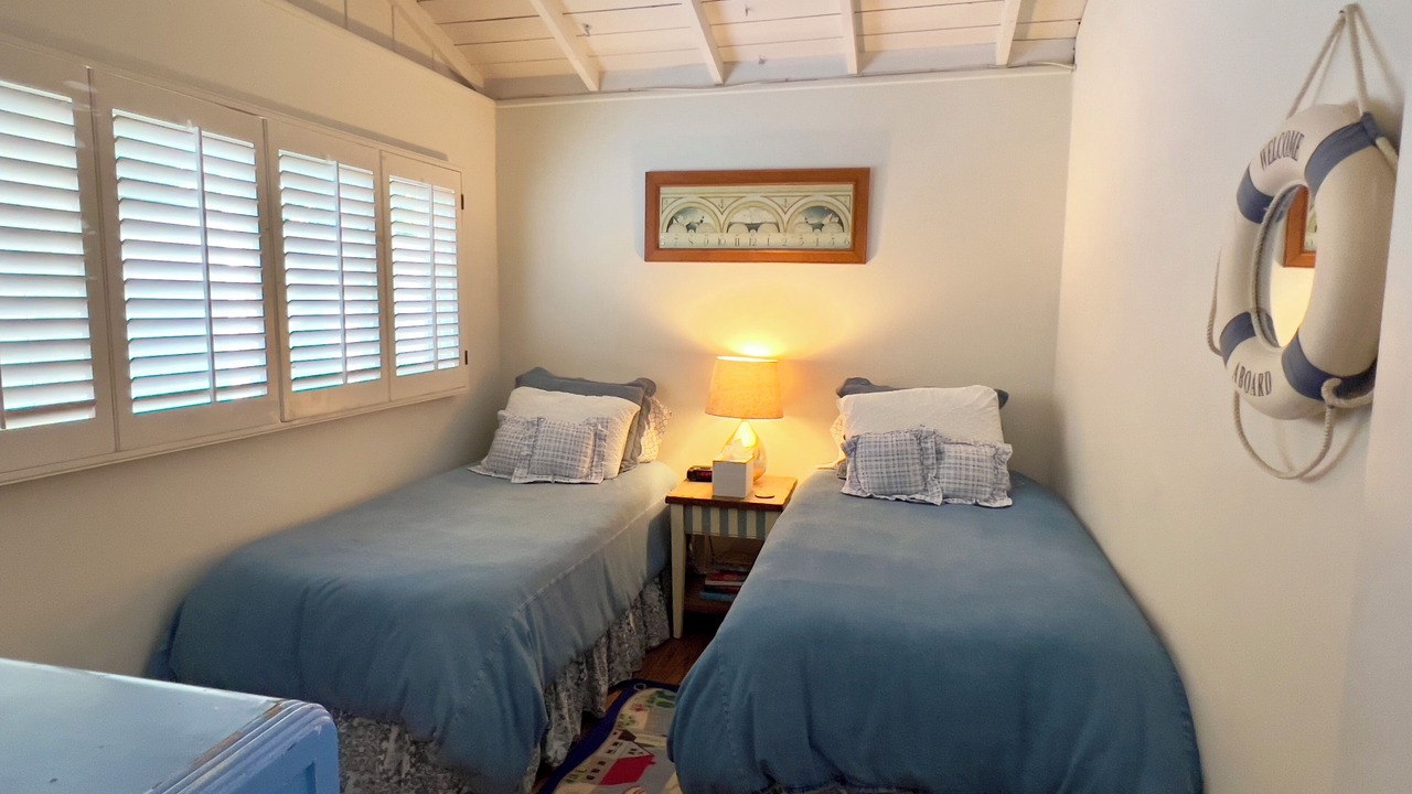Photo of Bedroom in Balboa Island
