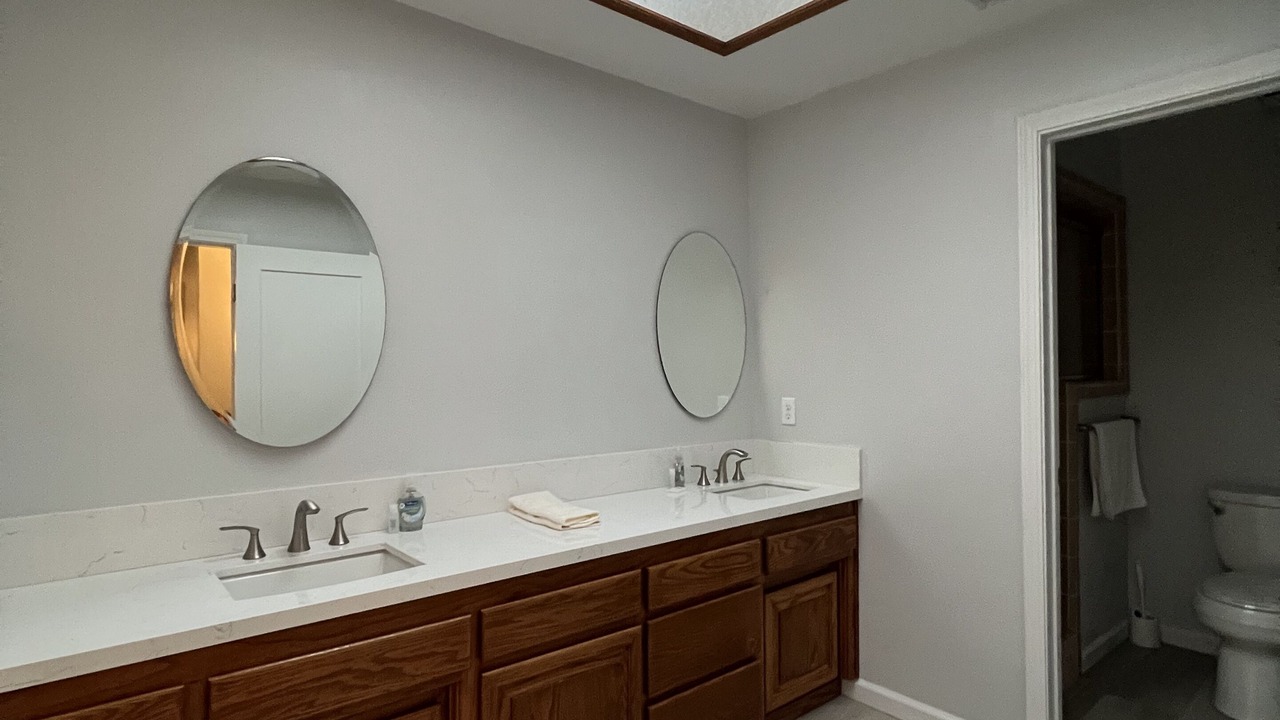 Photo of Bathroom in Oak Shores
