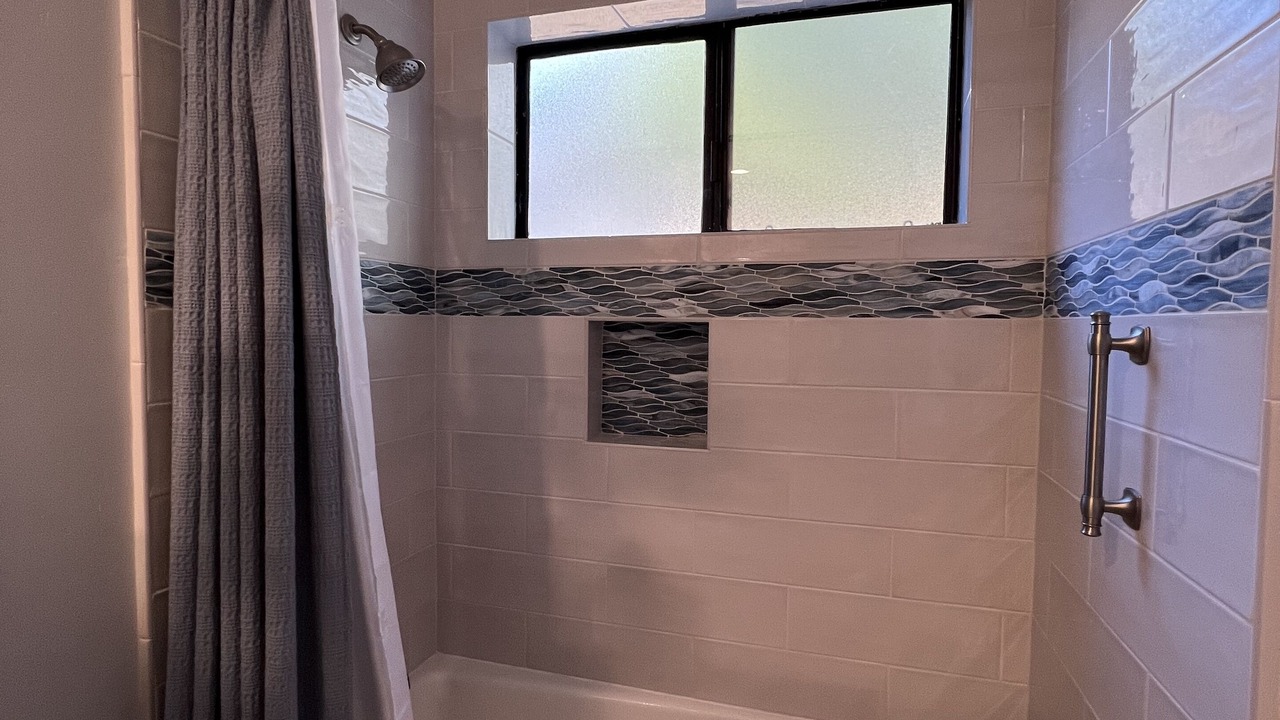 Photo of Bathroom in Oak Shores
