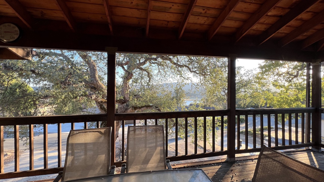 Photo of Outdoor in Oak Shores