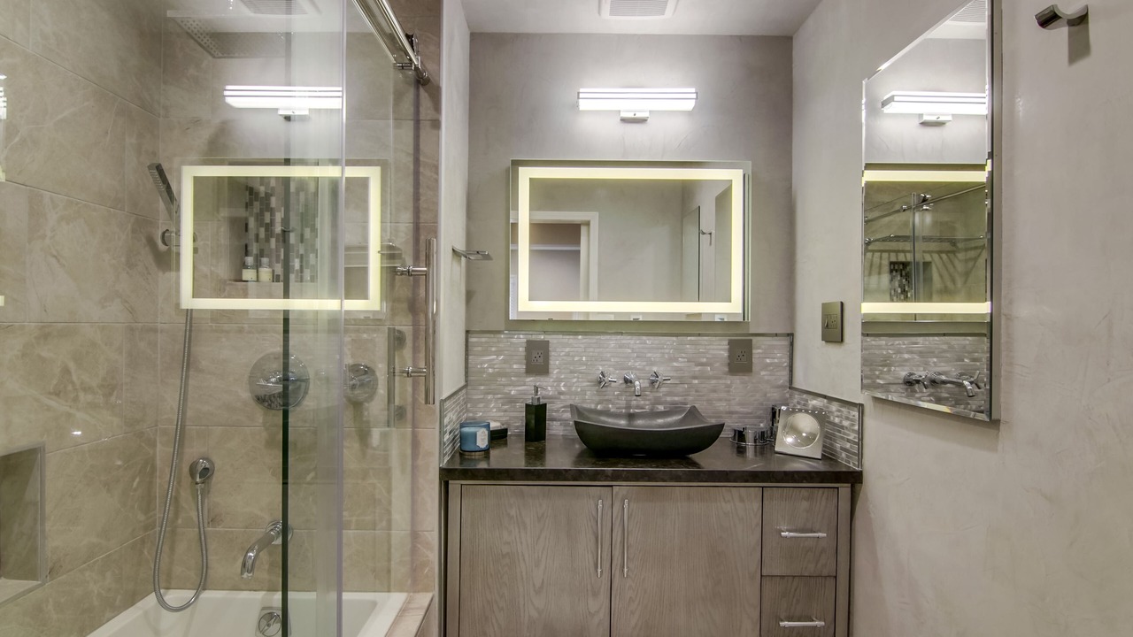 Photo of Bathroom in Imperial Beach