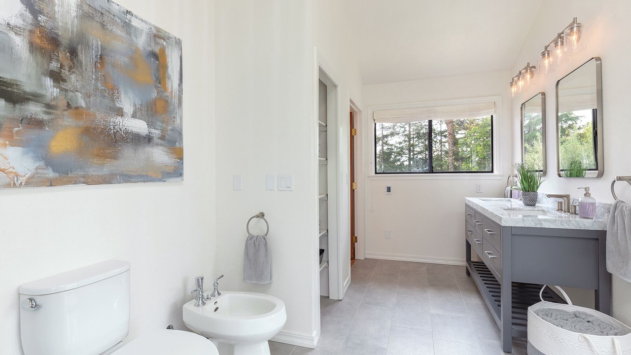 Photo of Bathroom in Sonoma