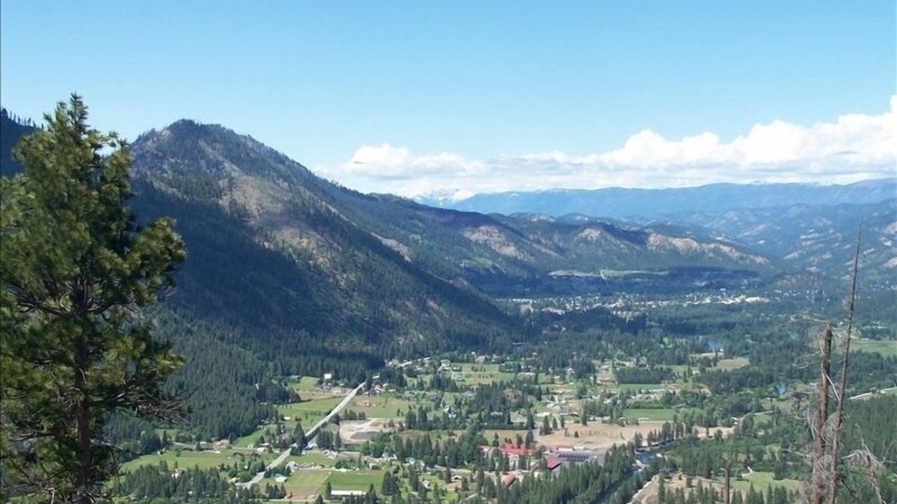 Photo of Others in Leavenworth