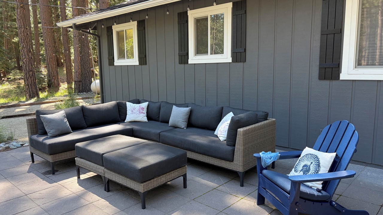 Photo of Patio Balcony in Graeagle