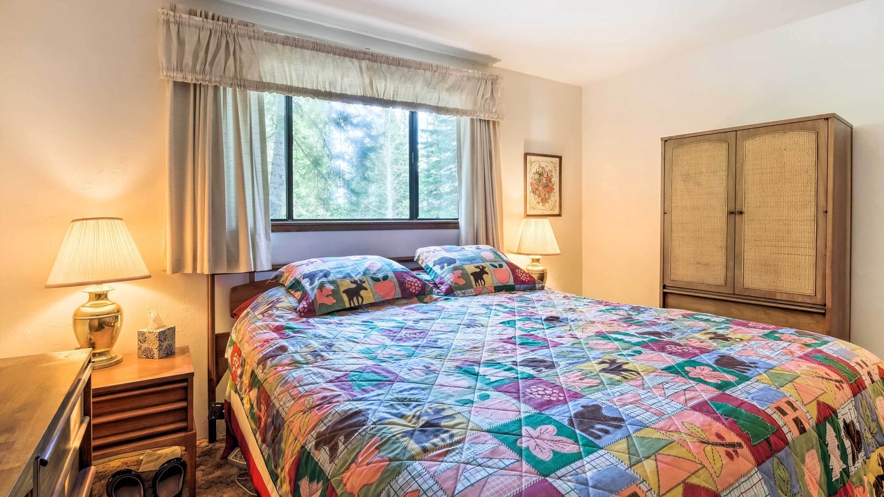 Photo of Bedroom in Bear Valley