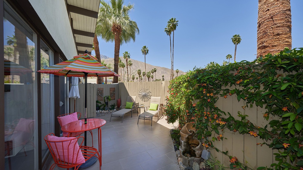 Photo of Outdoor in Twin Palms