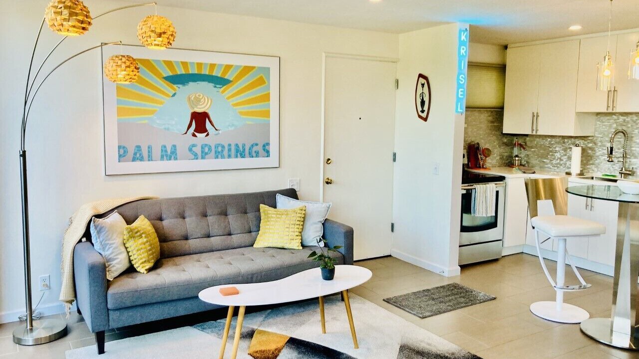 Photo of Livingroom in Twin Palms