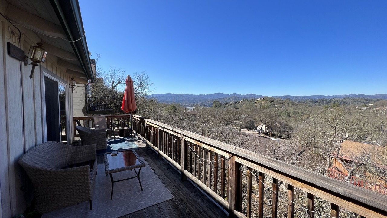 Photo of Outdoor in Oak Shores