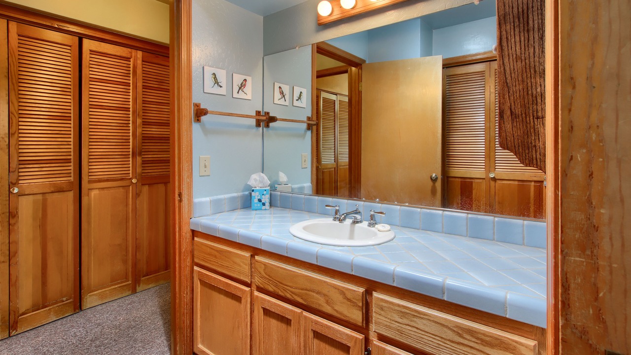 Photo of Bathroom in North Wawona