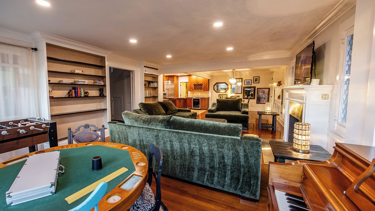 Photo of Livingroom in Bankers Hill