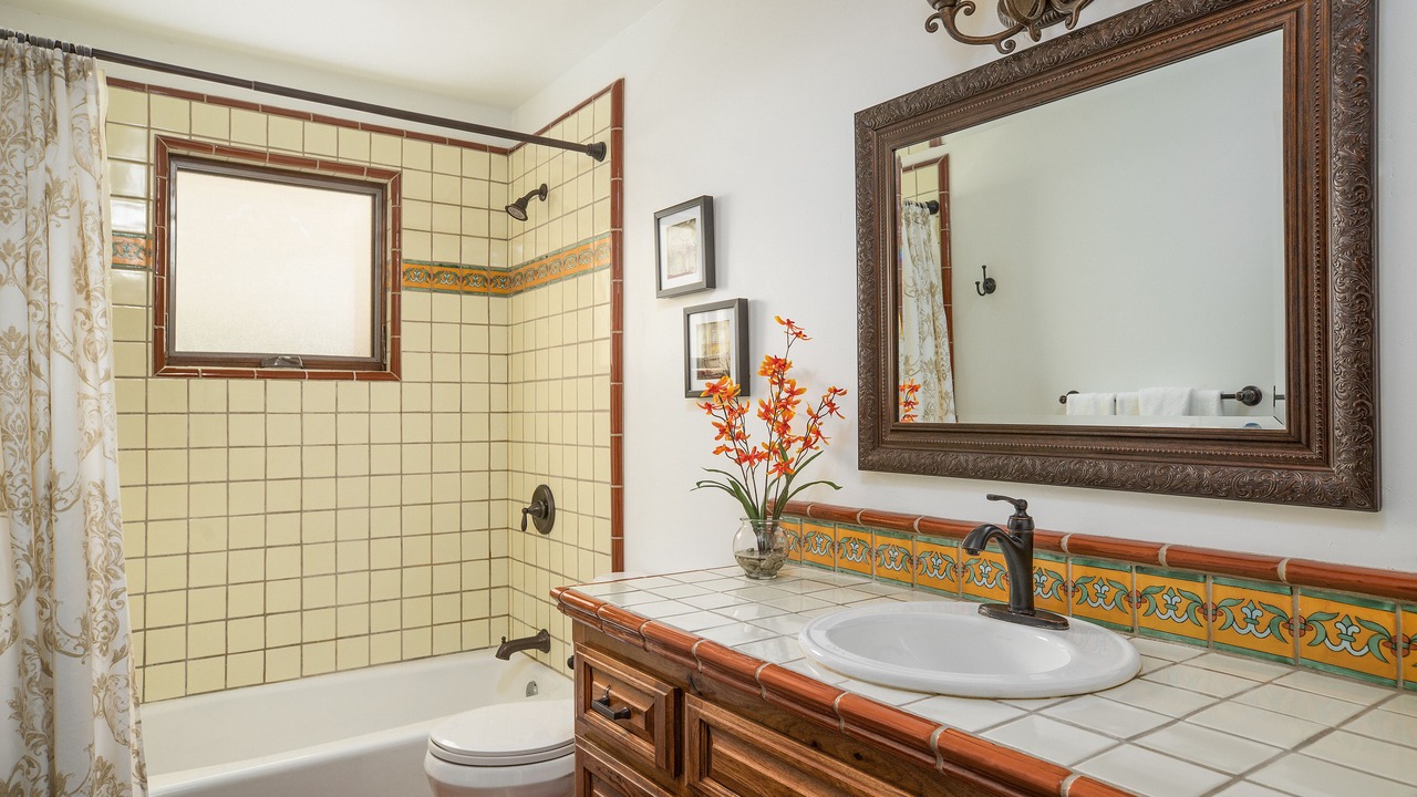Photo of Bathroom in Shell Beach