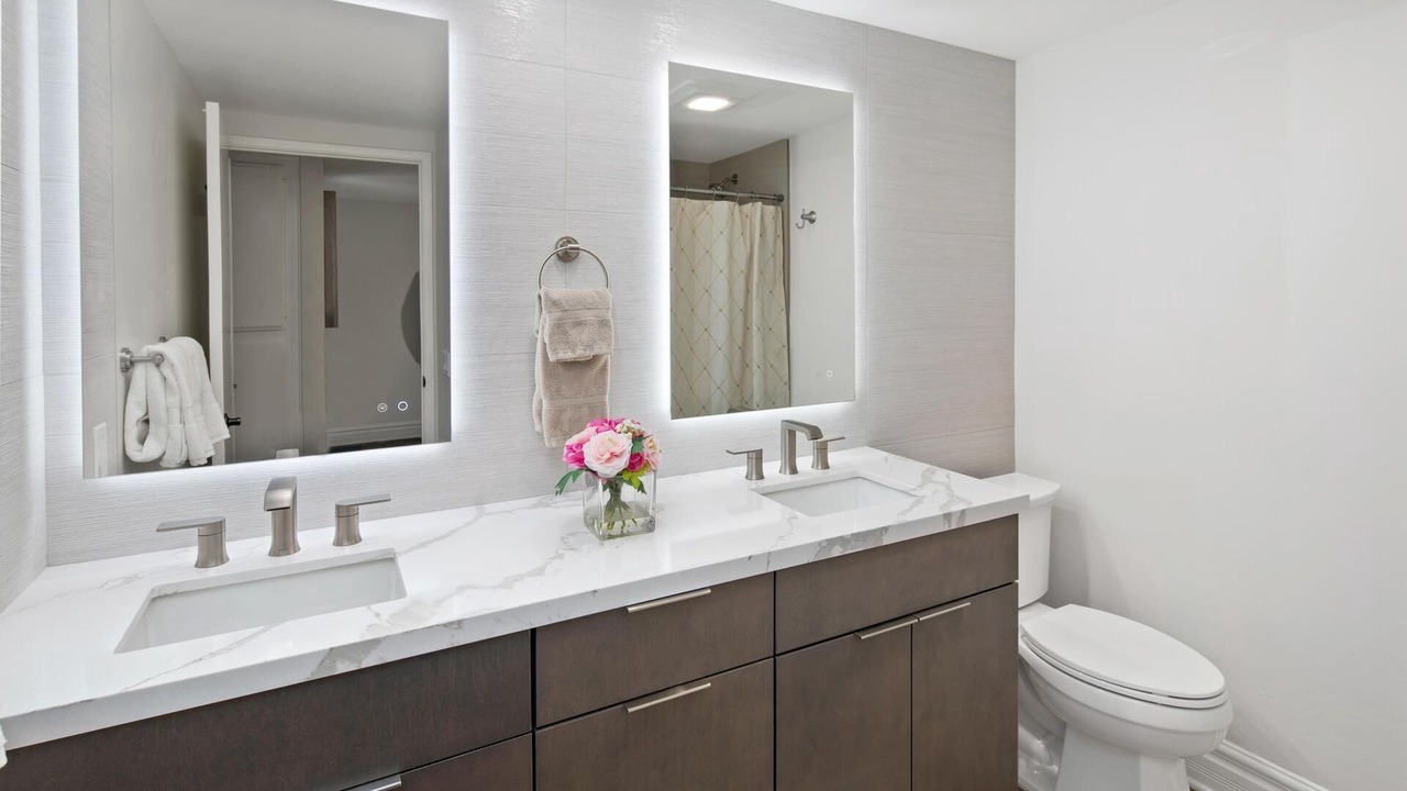Photo of Bathroom in Coronado Cays