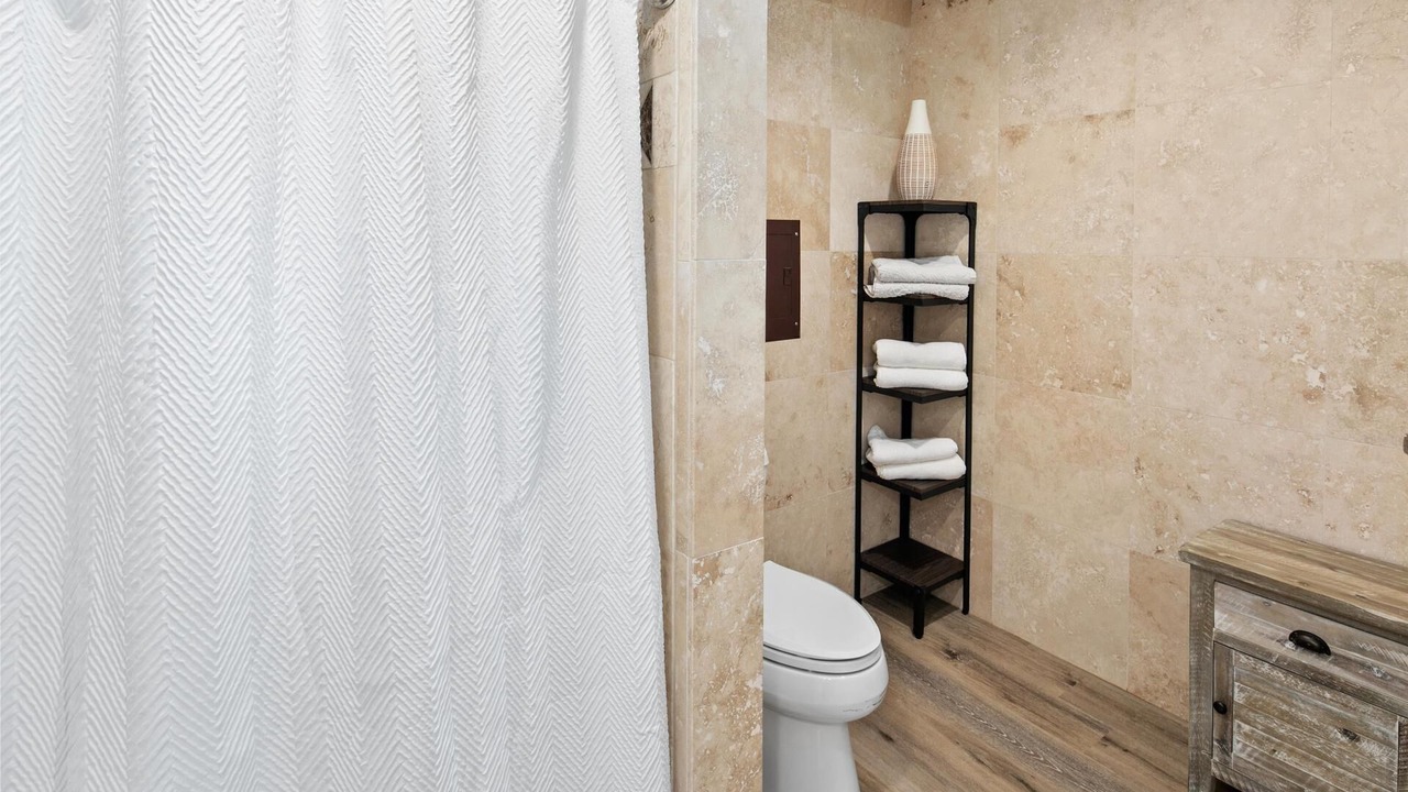 Photo of Bathroom in Coronado Cays