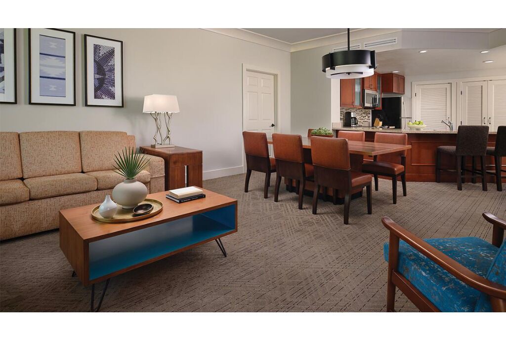Photo of Livingroom in Desert Ridge