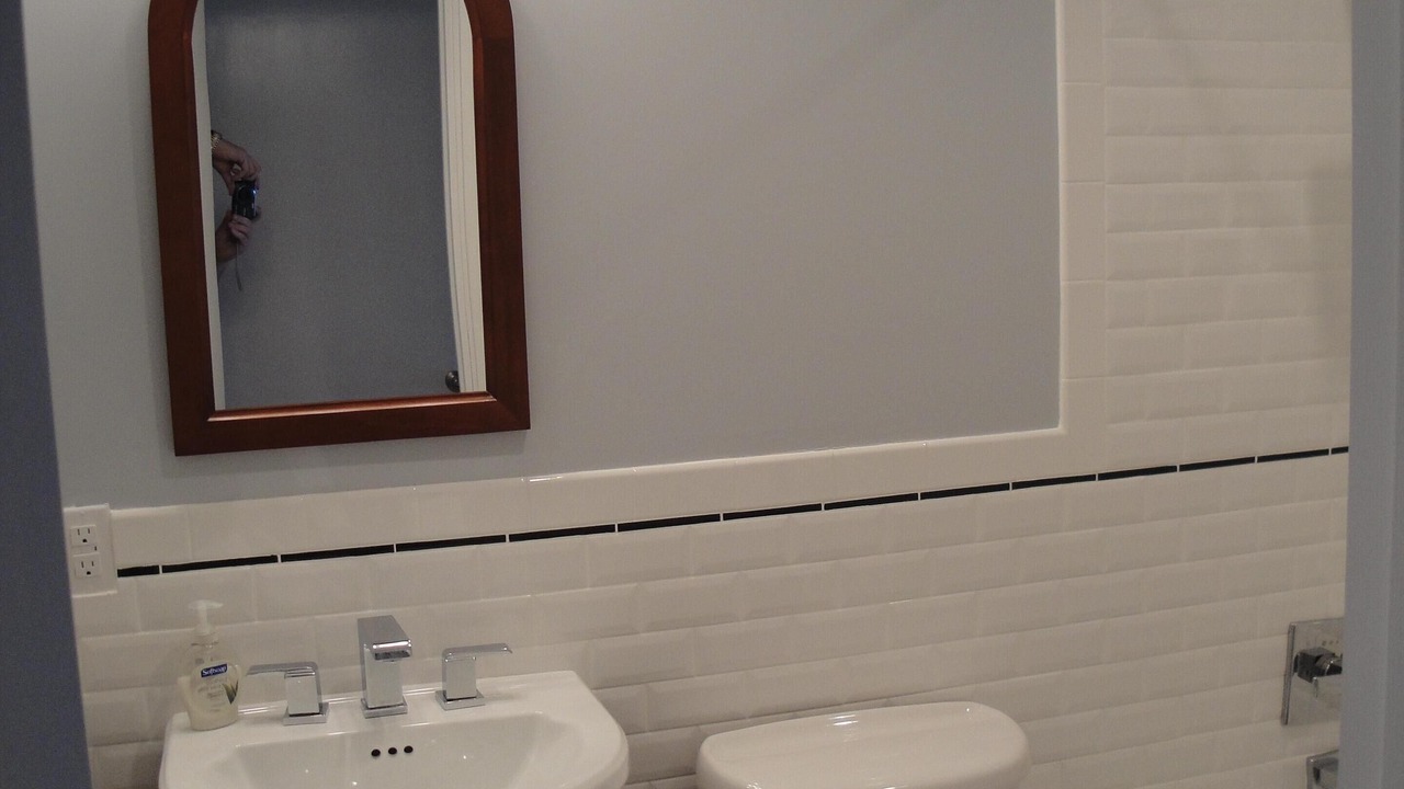 Photo of Bathroom in Upper Market