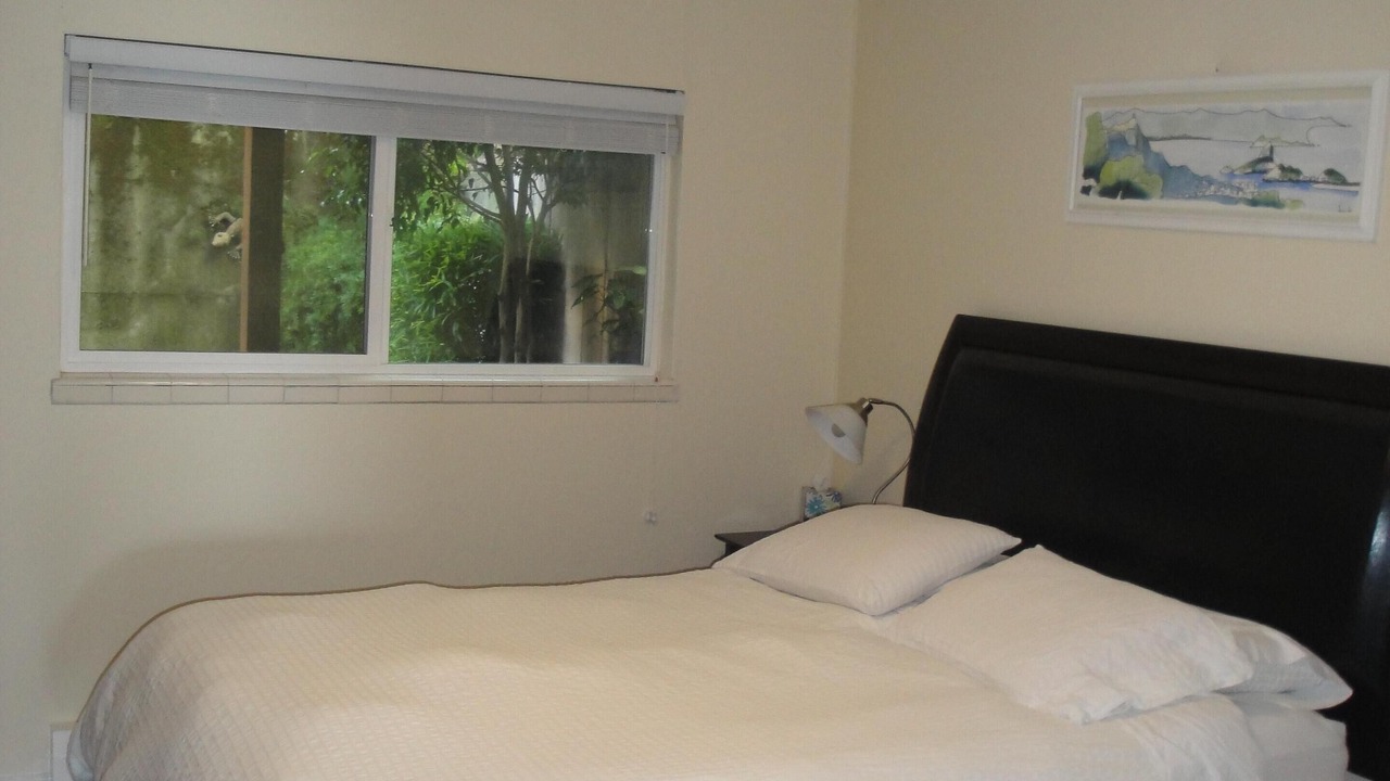 Photo of Bedroom in Upper Market