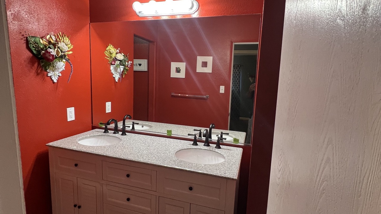 Photo of Bathroom in Paradise