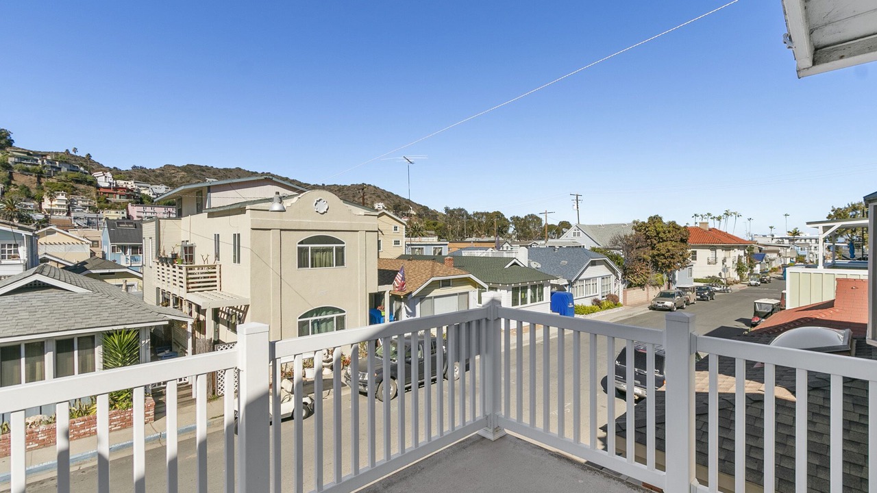 Photo of Patio Balcony in Avalon