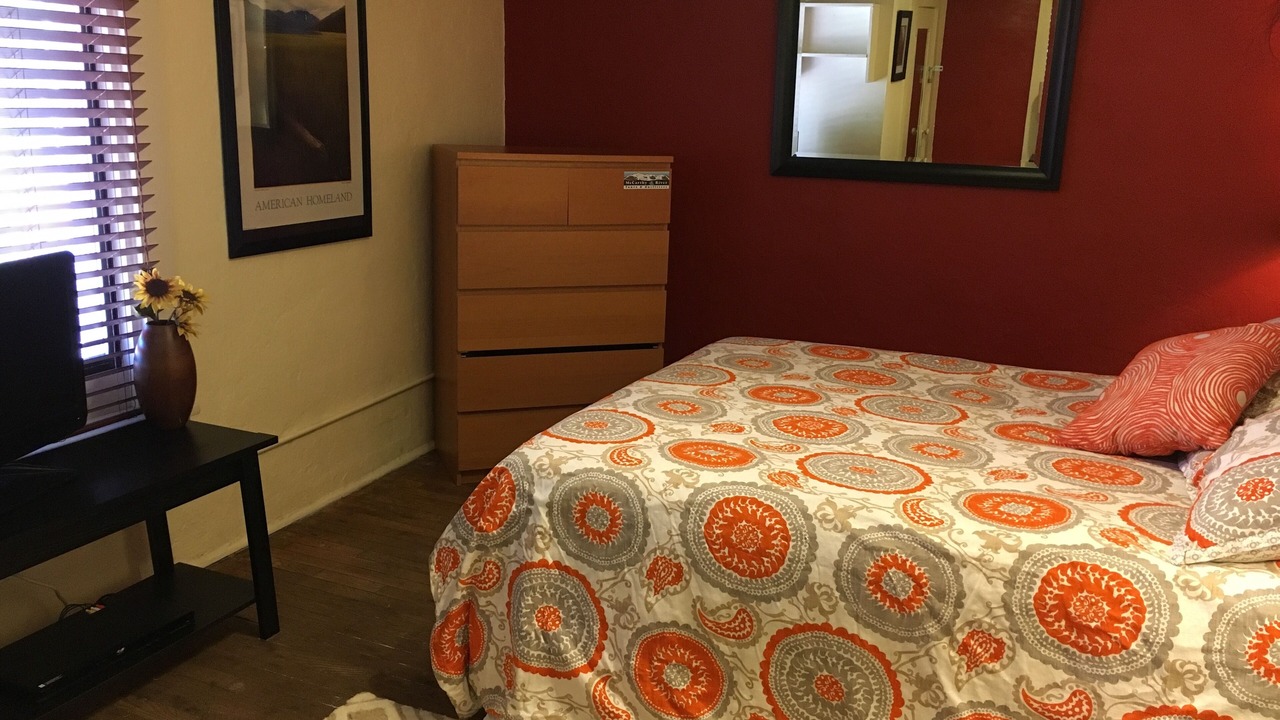 Photo of Bedroom in Southside