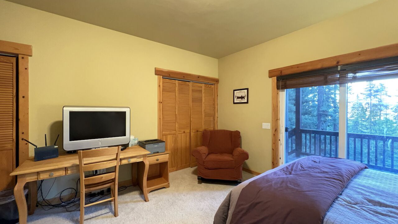 Photo of Bedroom in Truckee