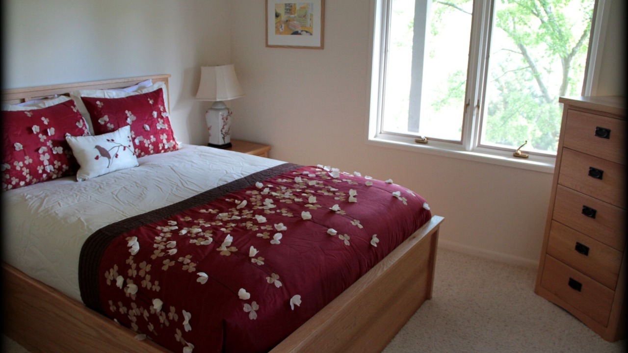 Photo of Bedroom in Ashland