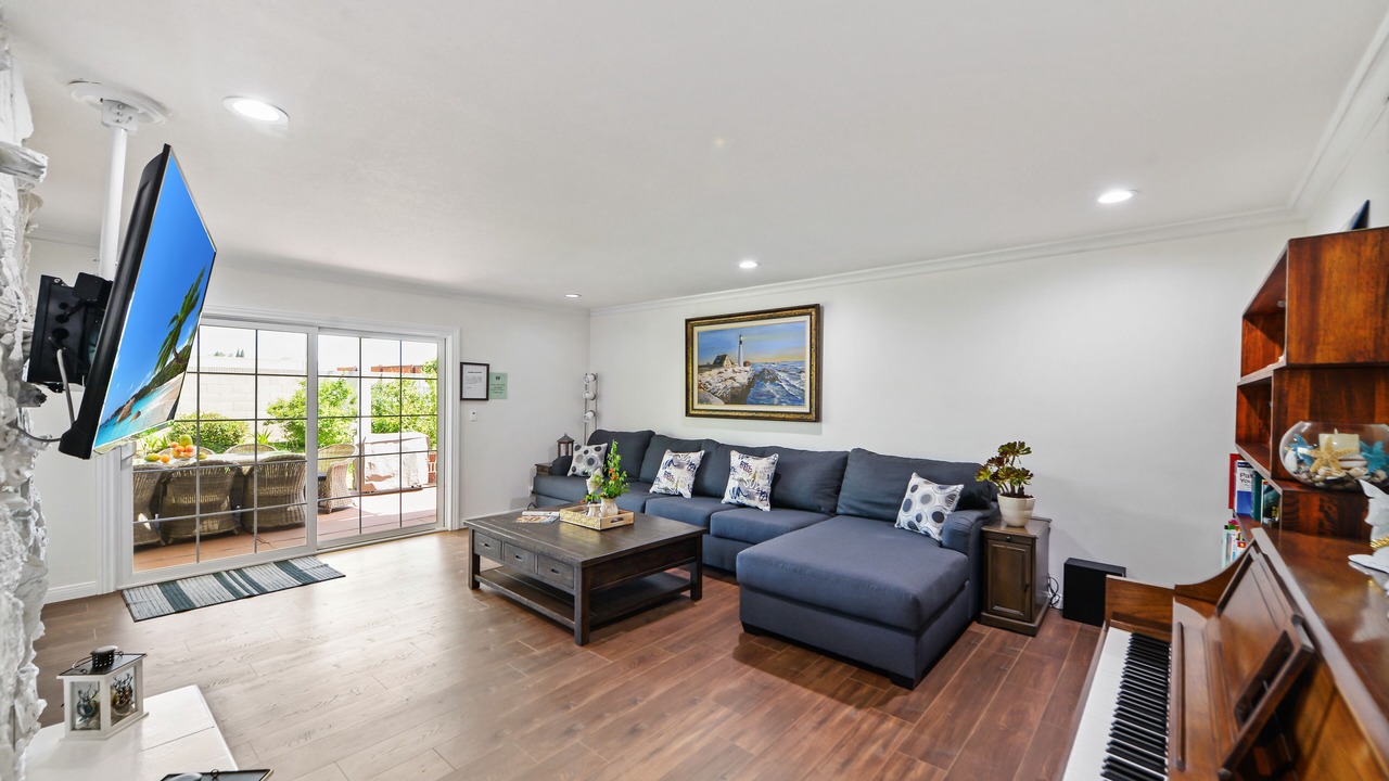 Photo of Bedroom in Orange