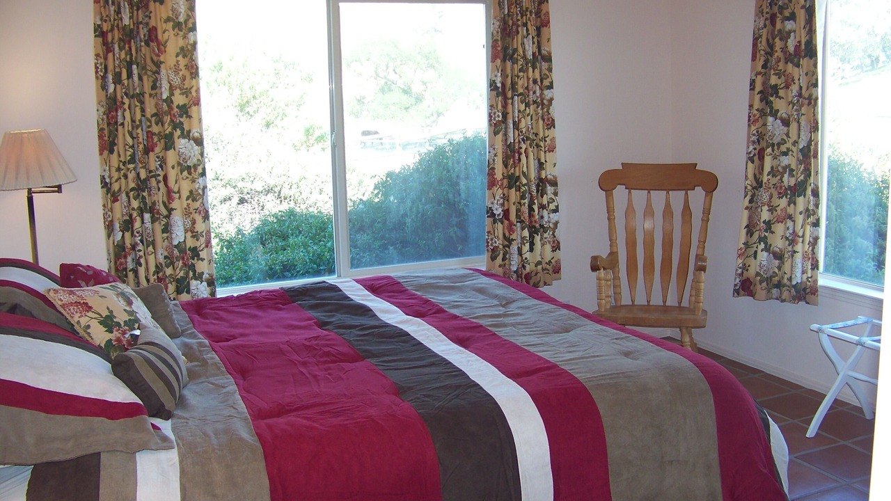 Photo of Bedroom in Templeton