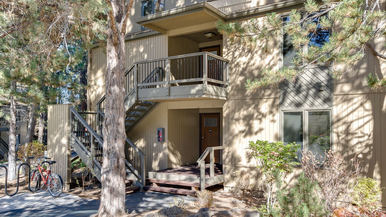 Photo of Outdoor in Century West